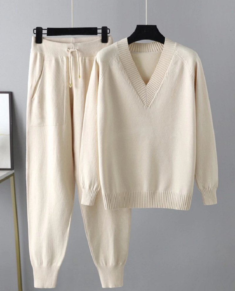 Laarni Sweater Pants Set